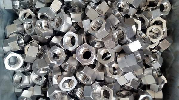 不鏽鋼標準件的材料選擇要考慮的因素有哪些? 不鏽鋼標準件的材料選擇要考慮的因素有哪些?